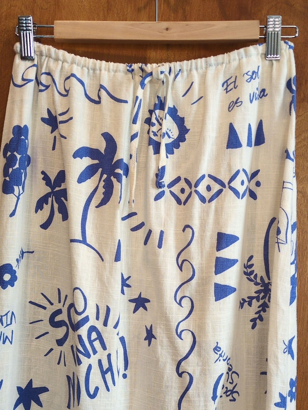 NWOT Paper Heart Anthropologie Day Drinks Blue White Graphic Maxi Skirt Size M - Picture 2 of 6
